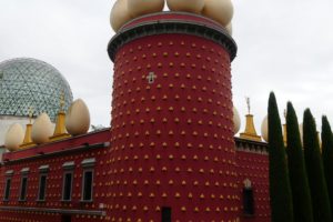 De Figueres à Barcelone: les folies de Dali, le génie de Gaudi